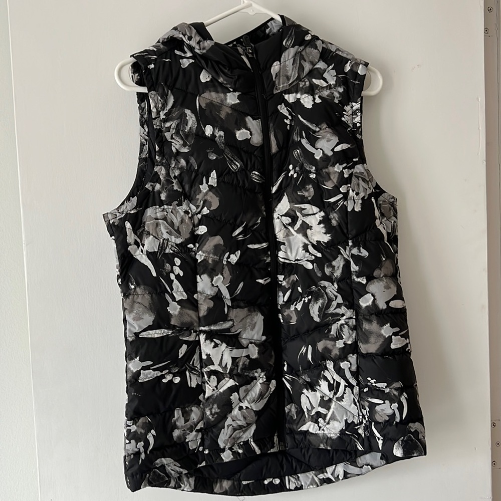 Lole vest